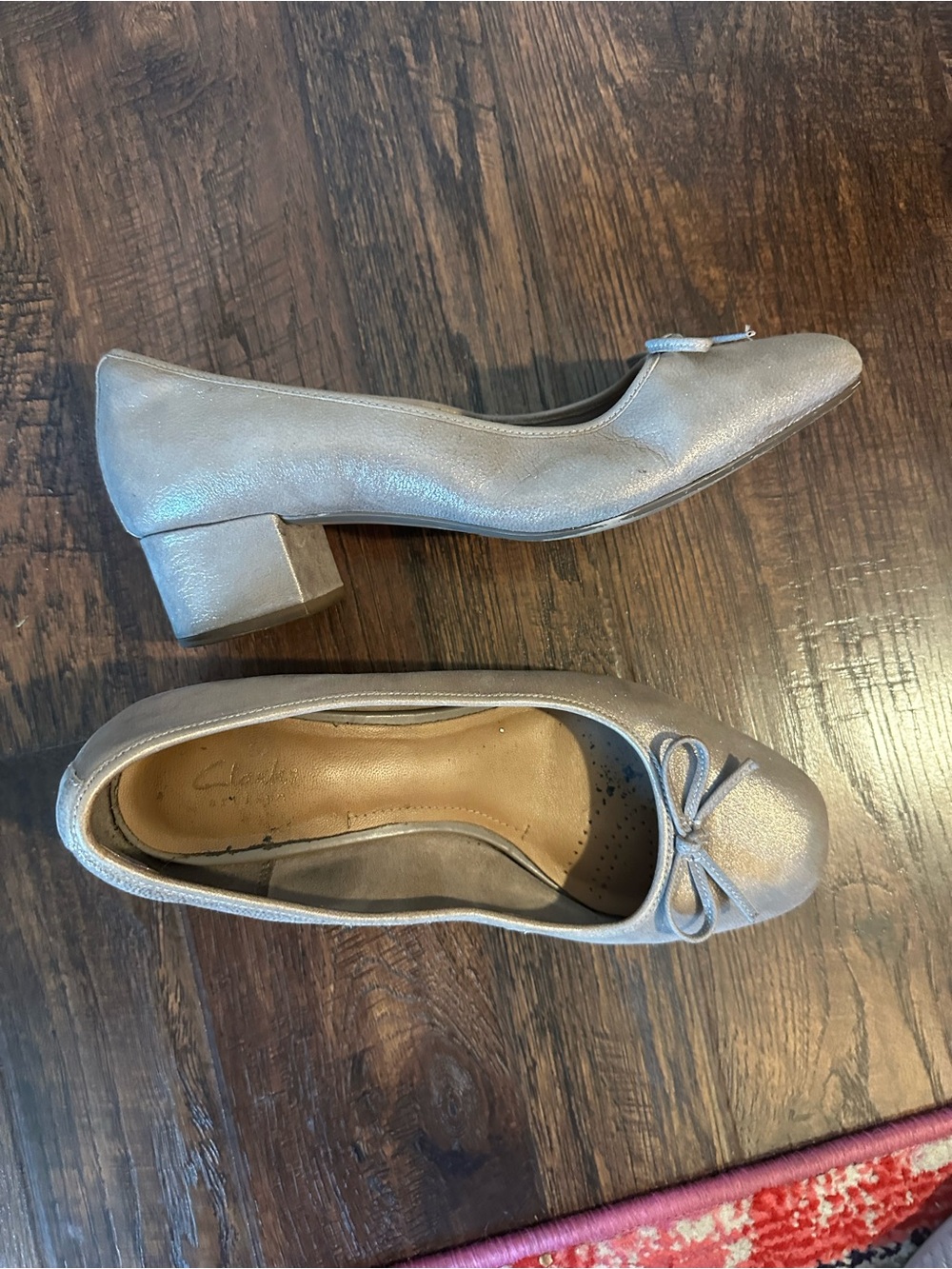 Clarks Silver Metallic Bow Low Block Heel Pump